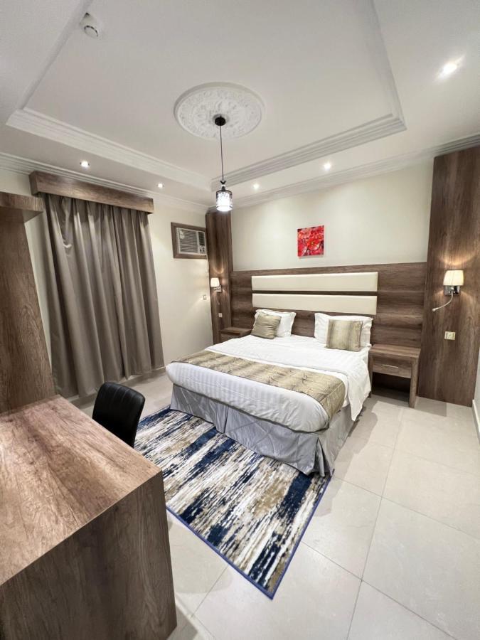 أجنحة ورد للوحدات الفندقية Khamis Mushait Exterior photo