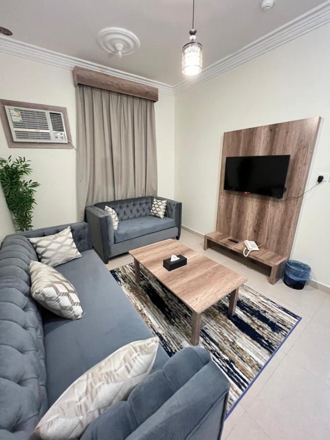 أجنحة ورد للوحدات الفندقية Khamis Mushait Exterior photo