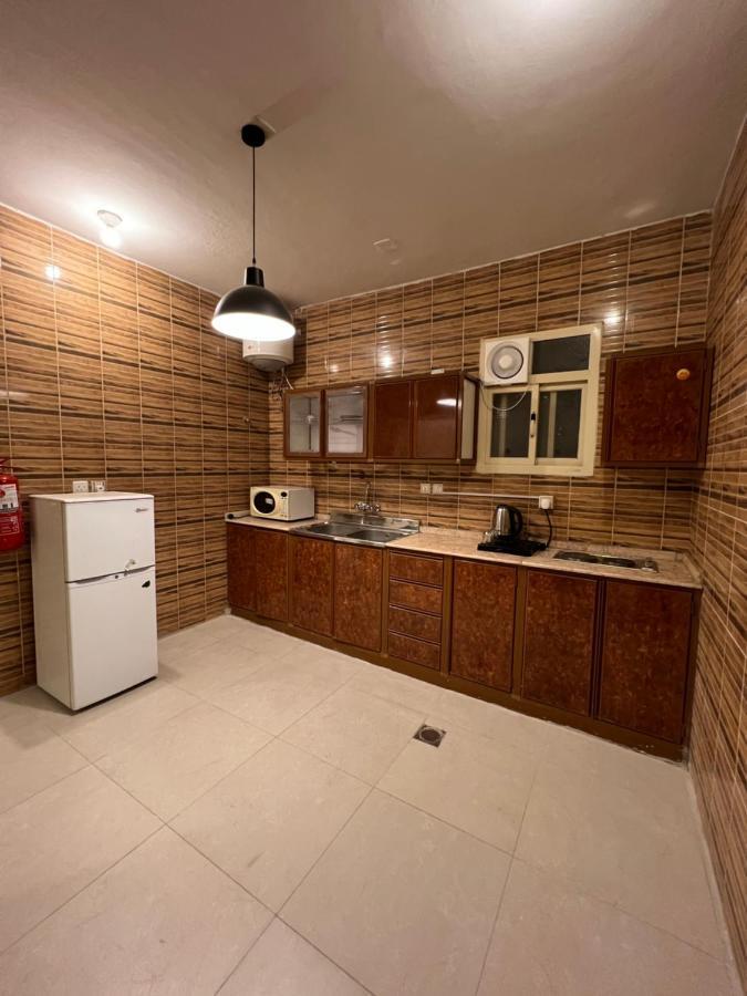 أجنحة ورد للوحدات الفندقية Khamis Mushait Exterior photo