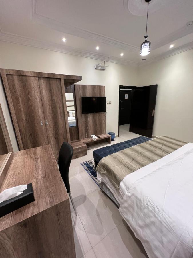 أجنحة ورد للوحدات الفندقية Khamis Mushait Exterior photo