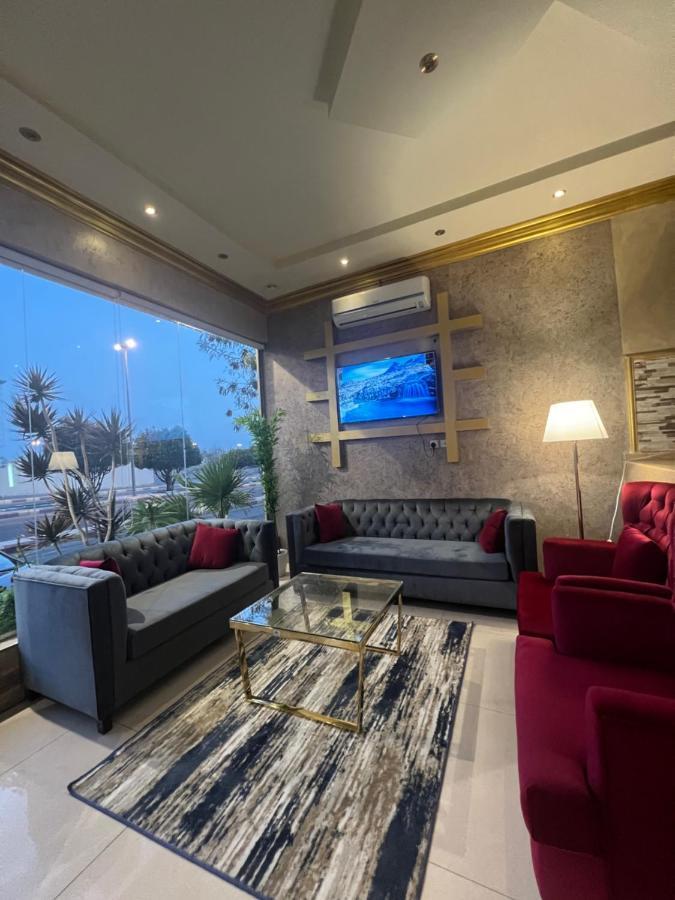 أجنحة ورد للوحدات الفندقية Khamis Mushait Exterior photo