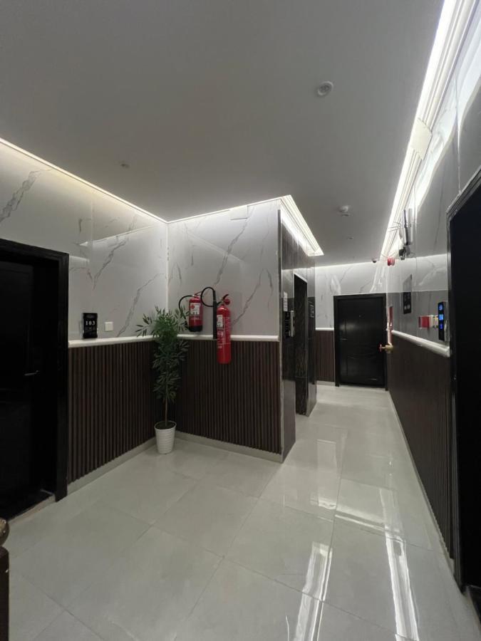 أجنحة ورد للوحدات الفندقية Khamis Mushait Exterior photo