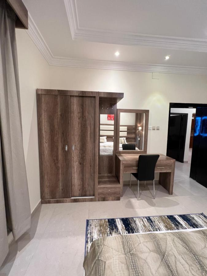 أجنحة ورد للوحدات الفندقية Khamis Mushait Exterior photo