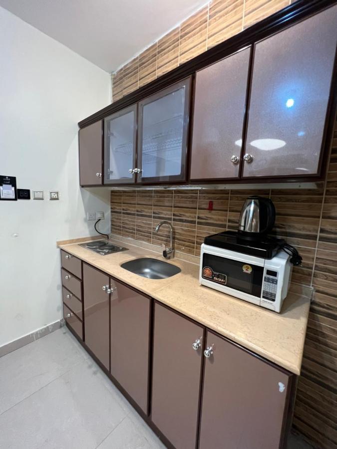 أجنحة ورد للوحدات الفندقية Khamis Mushait Exterior photo